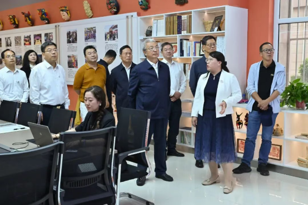 王光謙率隊來甘肅就文化教育和鄉村振興開展調研